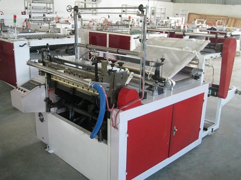 Двухуровневая четырехпоточная машина для производства пакетов "Майка" и с вырубной ручкой CP-400BSC-4L